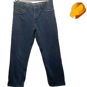 Smiths Men’s fleece lined work jeans 
size 38 x 32   5 pocket style heavy duty